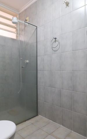 Casa para alugar com 440m², 6 quartos e 7 vagas Casa para alugar com 440m², 6 quartos e 7 vagasBanheiro da Suíte 1