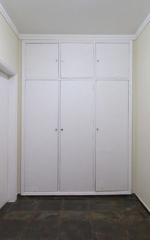 Casa para alugar com 440m², 6 quartos e 7 vagas Casa para alugar com 440m², 6 quartos e 7 vagasSuíte 1