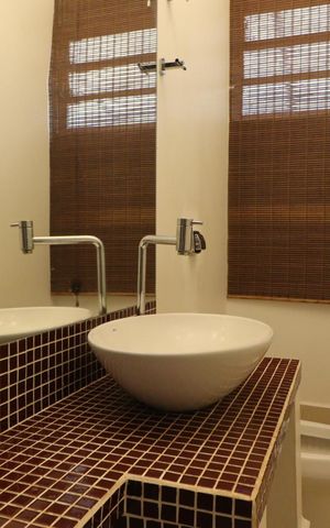 Casa para alugar com 440m², 6 quartos e 7 vagas Casa para alugar com 440m², 6 quartos e 7 vagasLavabo