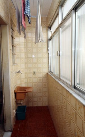 Apartamento à venda com 64m², 2 quartos e 1 vagaÁrea de Serviço