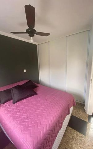 Casa de condomínio à venda com 225m², 4 quartos e 2 vagas Casa de condomínio à venda com 225m², 4 quartos e 2 vagasQuarto