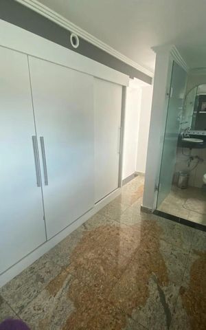 Casa de condomínio à venda com 225m², 4 quartos e 2 vagas Casa de condomínio à venda com 225m², 4 quartos e 2 vagasQuarto