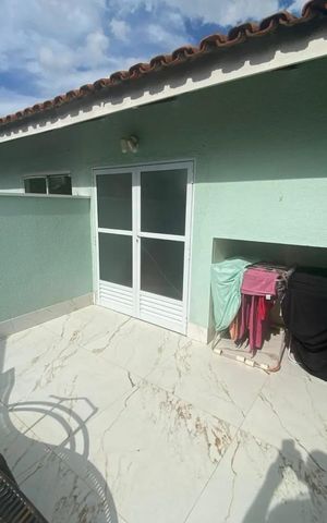 Casa de condomínio à venda com 225m², 4 quartos e 2 vagas Casa de condomínio à venda com 225m², 4 quartos e 2 vagasQuintal