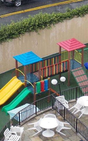 Apartamento para alugar com 271m², 3 quartos e 4 vagasÁrea comum - Playground