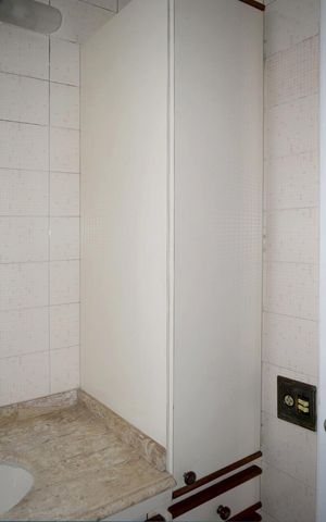 Apartamento à venda com 74m², 2 quartos e 2 vagasBanheiro
