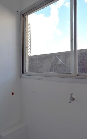 Apartamento à venda com 74m², 2 quartos e 2 vagasÁrea de Serviço