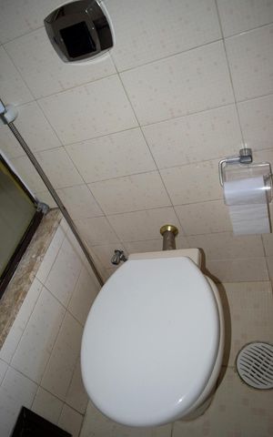 Apartamento à venda com 74m², 2 quartos e 2 vagasBanheiro