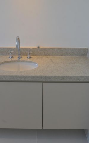 Apartamento à venda com 165m², 3 quartos e 2 vagasBanheiro da Suíte 1