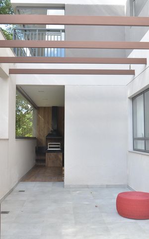 Apartamento à venda com 165m², 3 quartos e 2 vagasÁrea gourmet