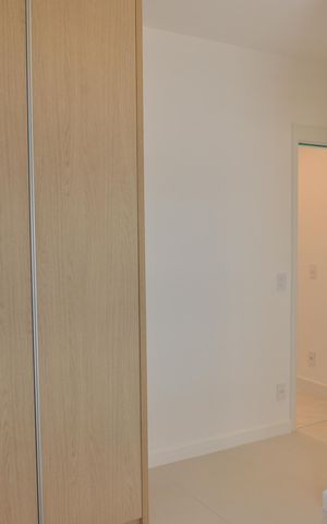 Apartamento à venda com 165m², 3 quartos e 2 vagasSuíte 2