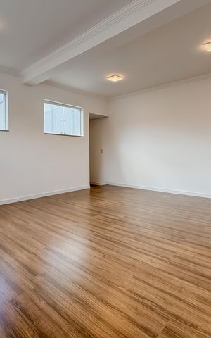 Casa para alugar com 300m², 5 quartos e 2 vagasSala de TV - 1º Piso