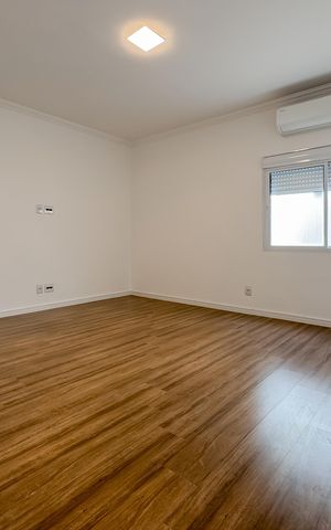 Casa para alugar com 300m², 5 quartos e 2 vagasSuíte Master