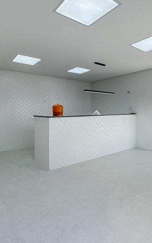 Casa para alugar com 300m², 5 quartos e 2 vagasCozinha