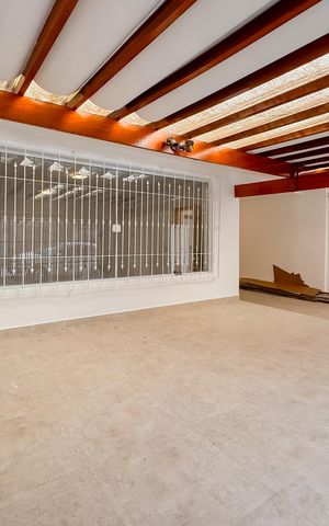 Casa para alugar com 300m², 5 quartos e 2 vagasGaragem