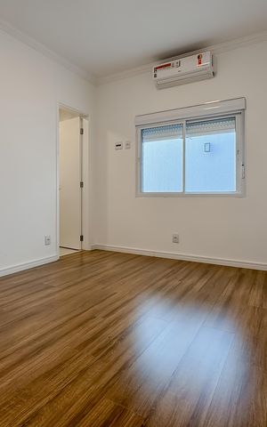 Casa para alugar com 300m², 5 quartos e 2 vagasSuíte 2