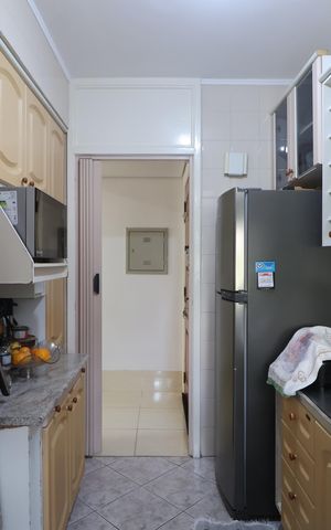 Apartamento à venda com 75m², 2 quartos e sem vagaCozinha e Área de Serviço