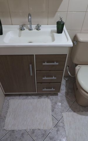Apartamento à venda com 75m², 2 quartos e sem vagaBanheiro