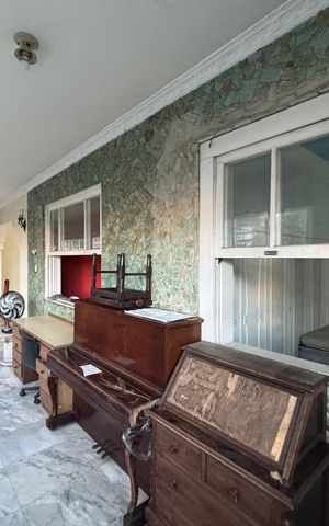 Apartamento à venda com 210m², 4 quartos e 1 vaga Apartamento à venda com 210m², 4 quartos e 1 vagaVaranda da Sala
