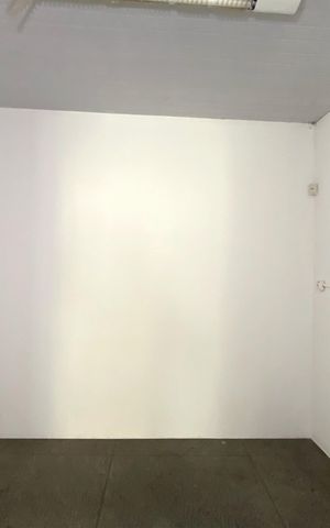 Casa à venda com 410m², 3 quartos e 3 vagas Casa à venda com 410m², 3 quartos e 3 vagasÁrea comum