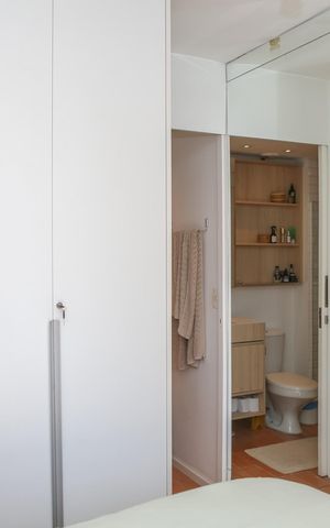 Studio à venda com 46m², 1 quarto e 1 vaga Studio à venda com 46m², 1 quarto e 1 vagaSuíte
