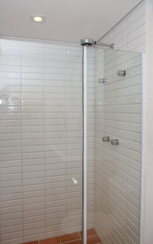 Studio à venda com 46m², 1 quarto e 1 vaga Studio à venda com 46m², 1 quarto e 1 vagaBanheiro da Suíte
