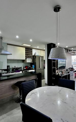 Apartamento à venda com 74m², 2 quartos e 1 vaga Apartamento à venda com 74m², 2 quartos e 1 vagaSala