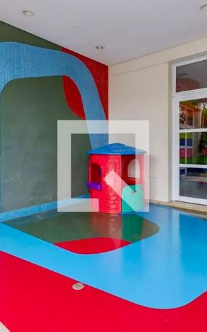 Apartamento à venda com 74m², 2 quartos e 1 vaga Apartamento à venda com 74m², 2 quartos e 1 vagaÁrea Comum - Playground