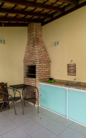 Casa de condomínio à venda com 163m², 3 quartos e 3 vagas Casa de condomínio à venda com 163m², 3 quartos e 3 vagasÁrea comum - Churrasqueira
