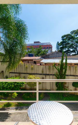 Casa de condomínio à venda com 163m², 3 quartos e 3 vagas Casa de condomínio à venda com 163m², 3 quartos e 3 vagasVaranda da Sala