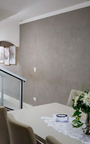 Casa à venda com 208m², 4 quartos e 2 vagas Casa à venda com 208m², 4 quartos e 2 vagasSala de Jantar