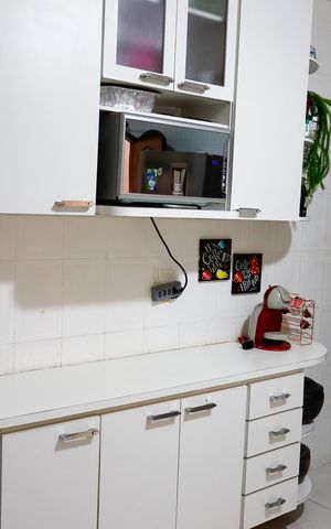 Casa à venda com 208m², 4 quartos e 2 vagas Casa à venda com 208m², 4 quartos e 2 vagasCozinha