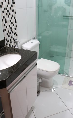 Casa à venda com 176m², 3 quartos e 2 vagasBanheiro Social