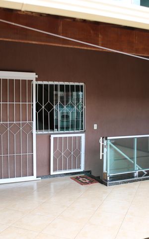 Casa à venda com 176m², 3 quartos e 2 vagasArea comum