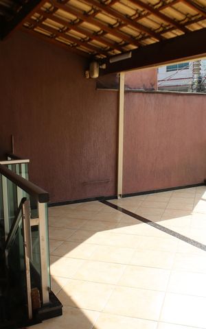 Casa à venda com 176m², 3 quartos e 2 vagasArea comum