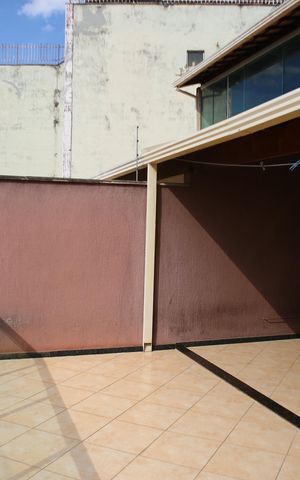 Casa à venda com 176m², 3 quartos e 2 vagasArea comum