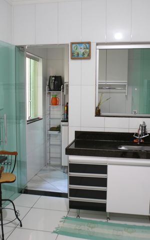 Casa à venda com 176m², 3 quartos e 2 vagasCozinha