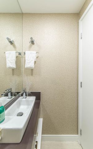 Apartamento para alugar com 92m², 2 quartos e 2 vagasLavabo