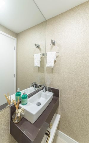 Apartamento para alugar com 92m², 2 quartos e 2 vagasLavabo