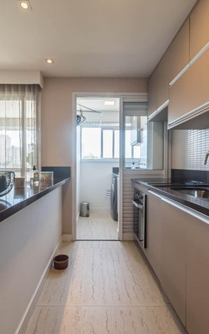 Apartamento para alugar com 92m², 2 quartos e 2 vagasCozinha