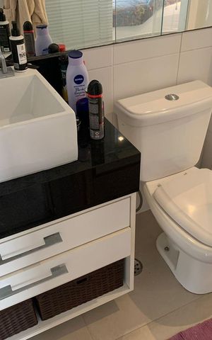 Apartamento à venda com 62m², 2 quartos e 1 vaga Apartamento à venda com 62m², 2 quartos e 1 vagaBanheiro 2