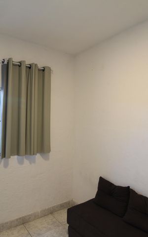 Casa à venda com 170m², 5 quartos e 2 vagasSala