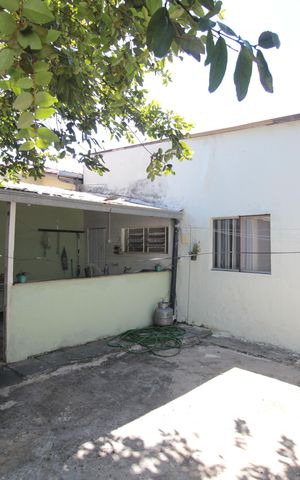 Casa à venda com 170m², 5 quartos e 2 vagasÁrea comum