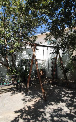 Casa à venda com 170m², 5 quartos e 2 vagasÁrea comum