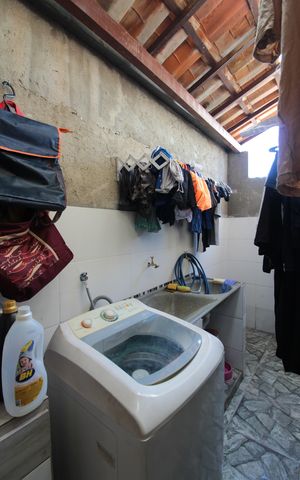 Casa à venda com 170m², 5 quartos e 2 vagasEdícula
