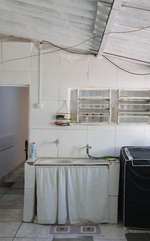Casa à venda com 170m², 5 quartos e 2 vagasÁrea de Serviço