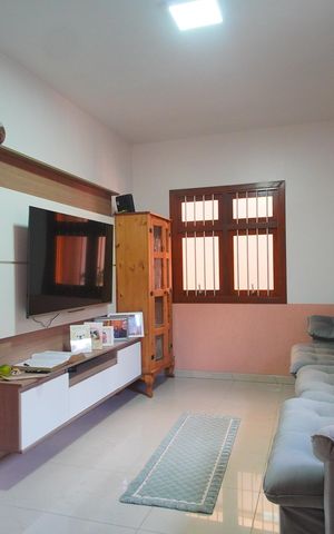 Casa à venda com 149m², 3 quartos e 3 vagasSala