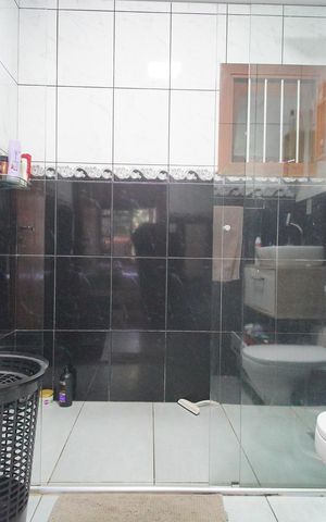 Casa à venda com 149m², 3 quartos e 3 vagasBanheiro da Suíte