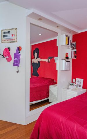 Casa de condomínio à venda com 559m², 3 quartos e 4 vagas Casa de condomínio à venda com 559m², 3 quartos e 4 vagasSuíte 1