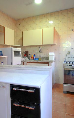 Casa à venda com 200m², 3 quartos e 3 vagasCozinha