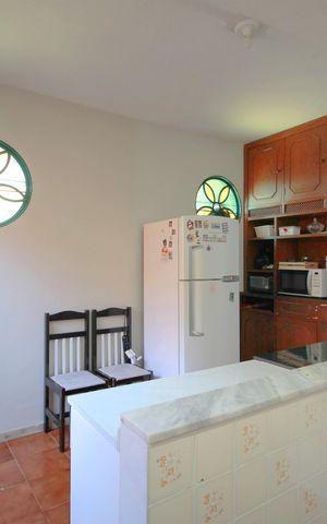 Casa à venda com 200m², 3 quartos e 3 vagasCozinha